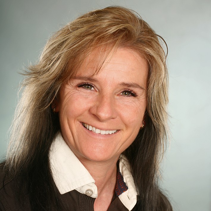 Birgit Eichler-709x709.jpg